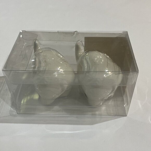 Distant Lands Valencia Salt‎ & Pepper Shaker Elephants Gray Ceramic - Picture 5 of 11